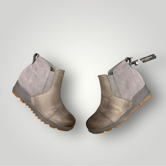 SOREL Evie Bootie Pull-On Ankle Boots for Ladies Sz 6 - Picture 1 of 8
